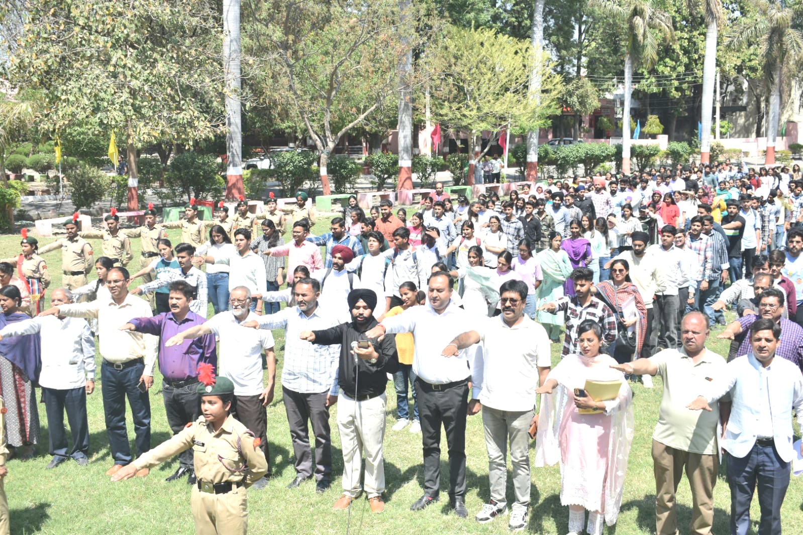 Oath given to young voters to vote